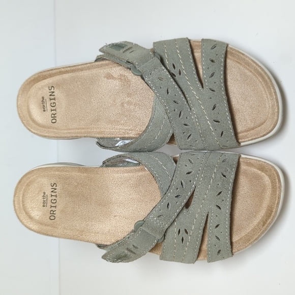 Earth origins Shantel slip on sandals womans size 6.5 - Picture 3 of 16